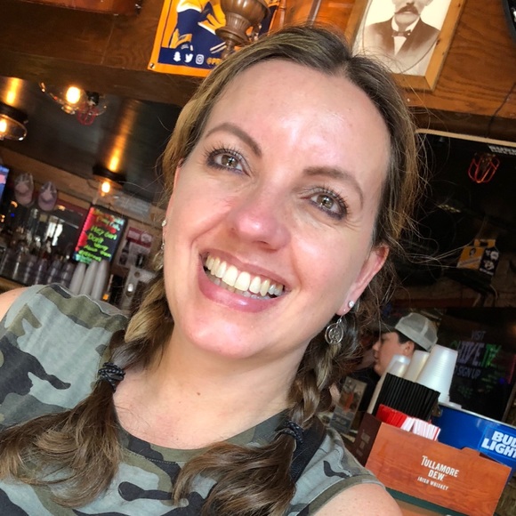 Meet your Posher, Kate - Picture 1 of 1